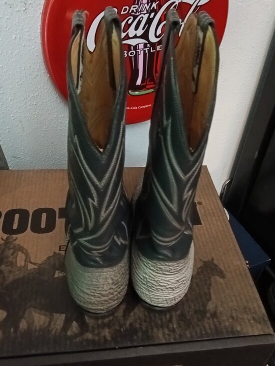 Pecos Bill Exotic Shark Boots, Size 12D main image 2